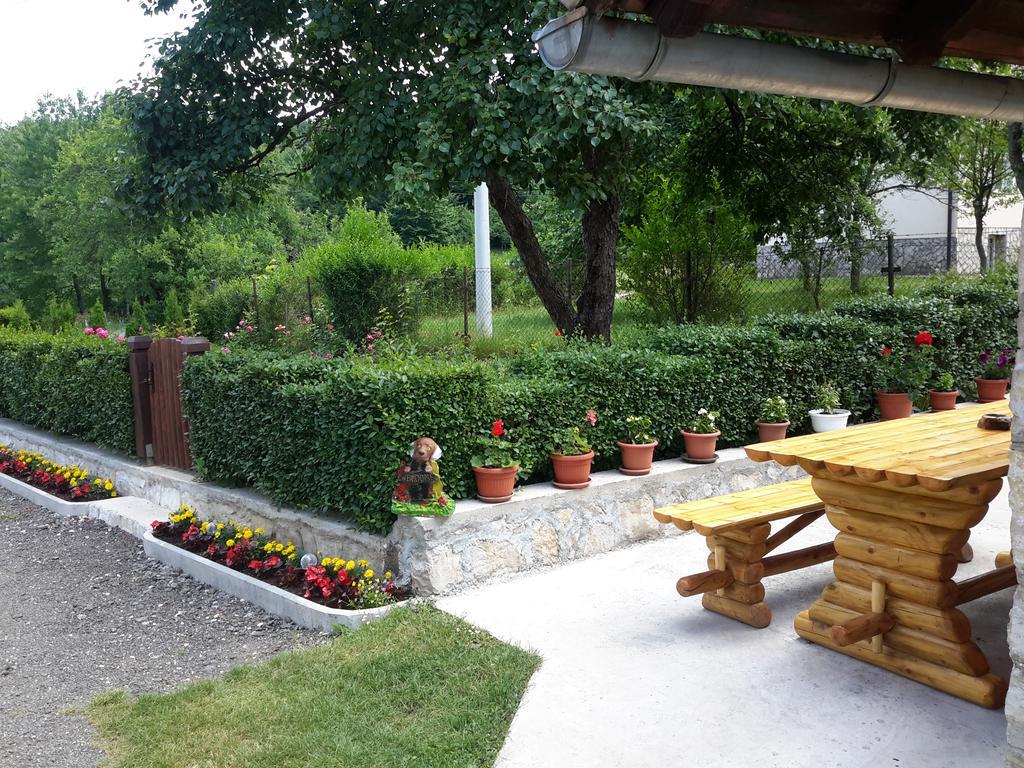 Lake House Jezerce Εξωτερικό φωτογραφία