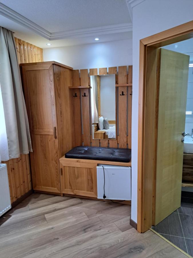Lake House Jezerce Εξωτερικό φωτογραφία
