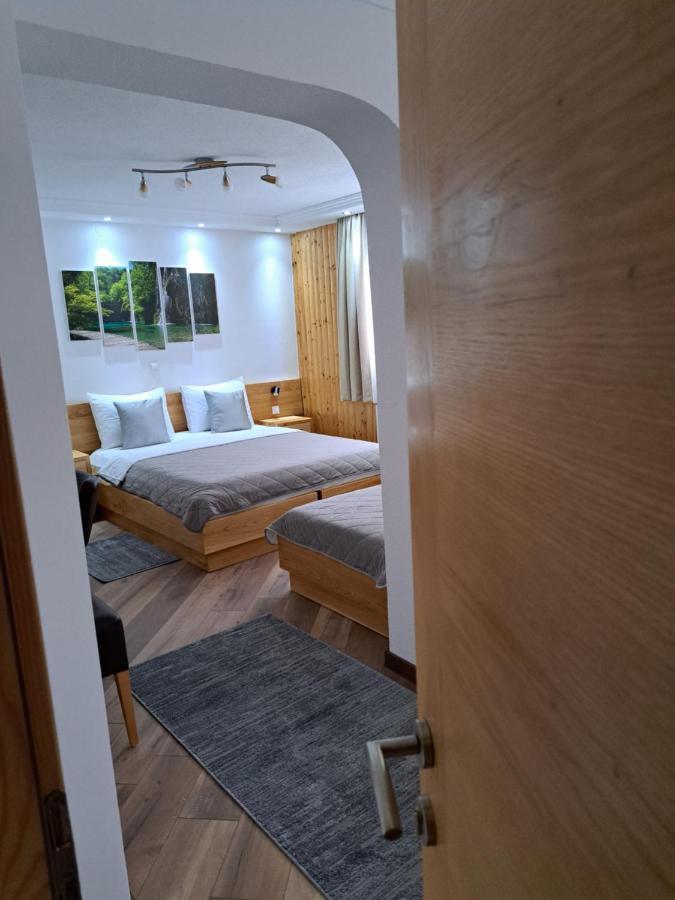 Lake House Jezerce Εξωτερικό φωτογραφία